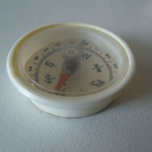 Small vintage compass with case used, Bulgaria socialist era