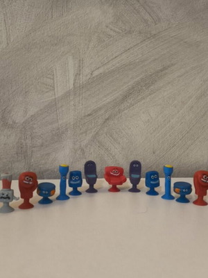 LIDL Stikeez household items set, 19 pcs