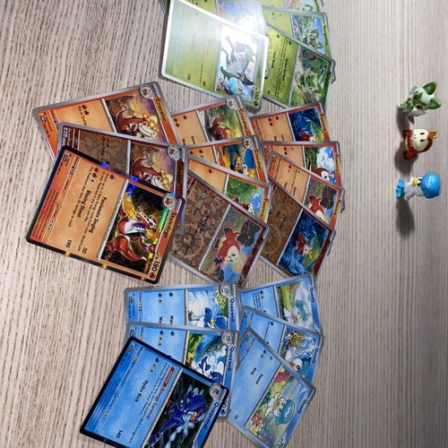 Pokemon Paldea Starters figures like new with Scarlet Violet TCG cards