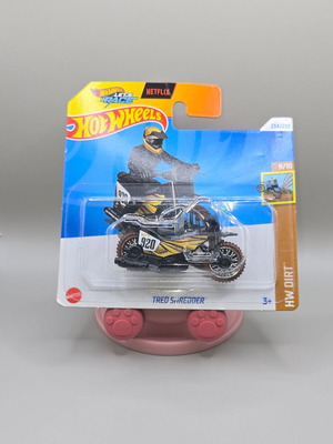 Hot Wheels Tred Shredder HW Dirt new collectible motorcycle model