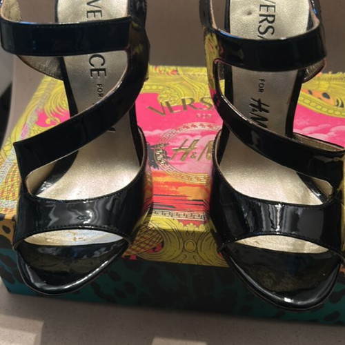 Versace for H&M black sandals size 36 like new leather