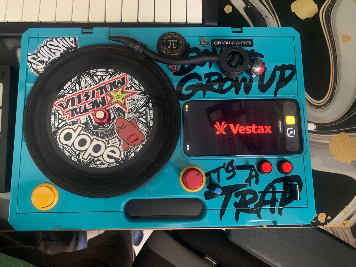 Vestax Handy Trax USB DJ turntable used… - € 185,00 - Vendora.cy