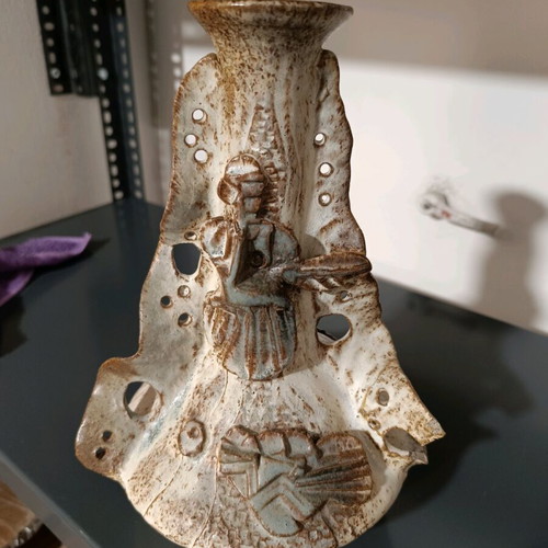 Artistic vase new