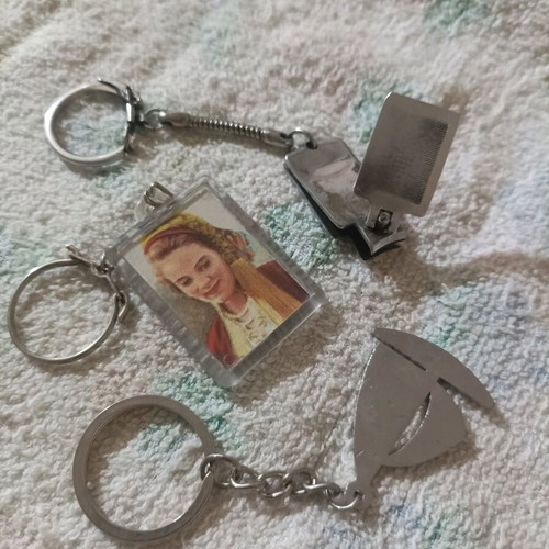 Keychains like new, assorted with nail clipper