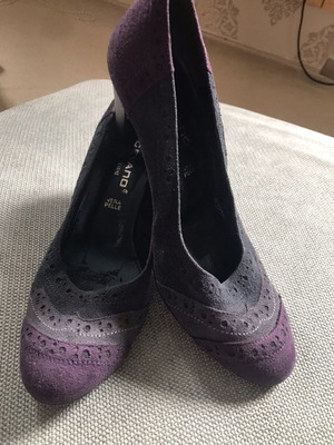 Vigevano Leather Pumps Like New Size 37 Two-Tone Purple-Grey