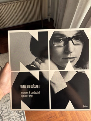 Nana Mouskouri Vinyl Record like new, 180g quality, entechno