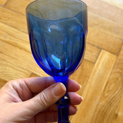 Vintage cobalt blue wine glass, 15cm