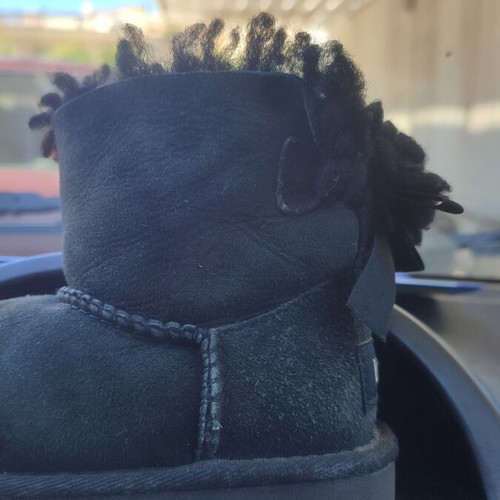 Ugg Australia kids boots size 26 used, black