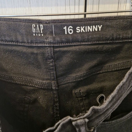 GAP skinny black jeans for boys size 16 like new