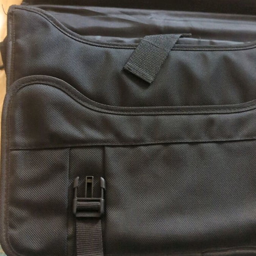 Nakos laptop bag used