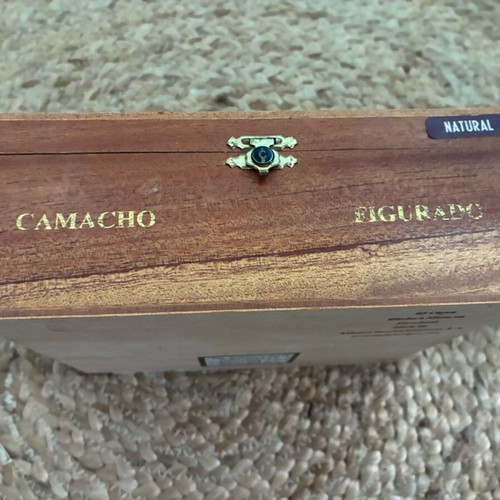 Ξύλινο κουτί πούρων Camacho Corojo σαν καινούργιο