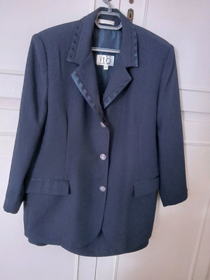 Κλασικό γυναικείο ταγιέρ Veto μπλε σκούρο, νούμερο 54, σαν καινούργιο