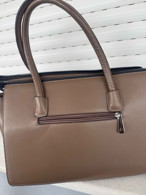 Handbag like new, brown