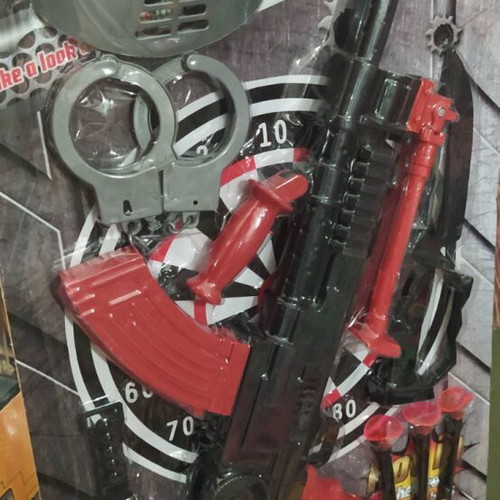 Toy gun complete set new