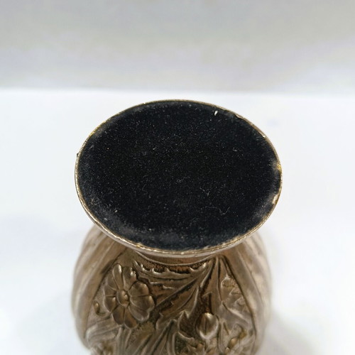 Vintage Silver-Plated Vase with Embossed Floral Motif, 12cm, like new