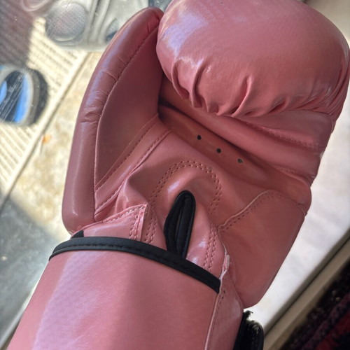 Boxing gloves new, size 10oz