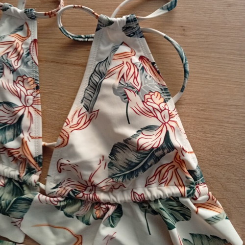 Lapop women's bikini XL like new, multicolor
