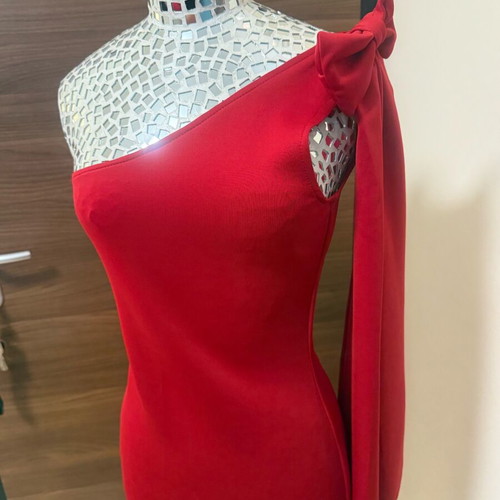 Evening dress used, red with side bow