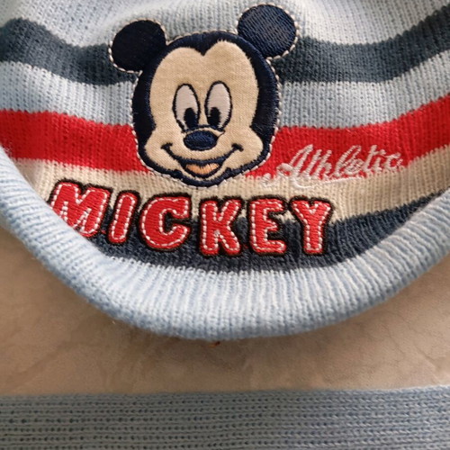 Disney scarf and hat for toddler, like new, blue