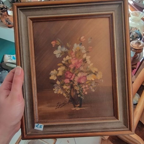 Painting Flowers in Frame like new