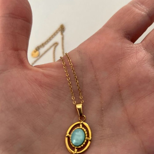 Stainless steel necklace used