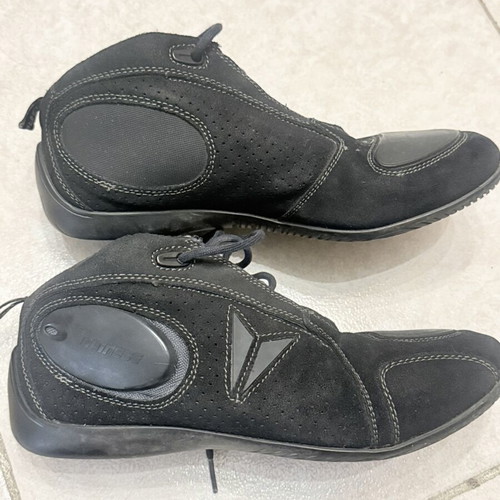 Dainese motorcycle shoes used, size 42