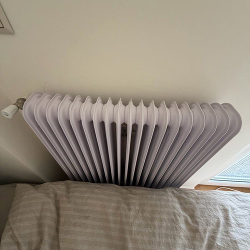 Heating radiators like new, 8 units plus 2 extra, 276 sections total