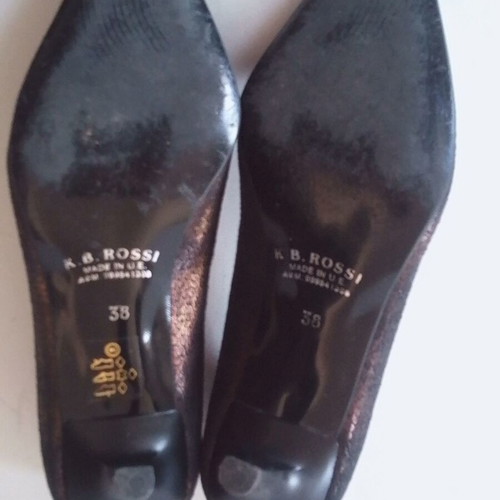 Rossi women's leather pumps size 38 like new, black with brown