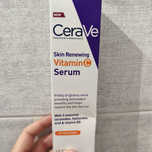 Cerave Vitamin C Serum new, face glow and hydration