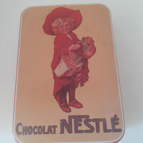 Chocolat Nestle tin box like new