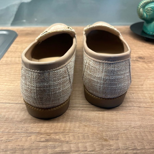 Tweed Loafers Size 37 Like New Beige with Gold Buckle
