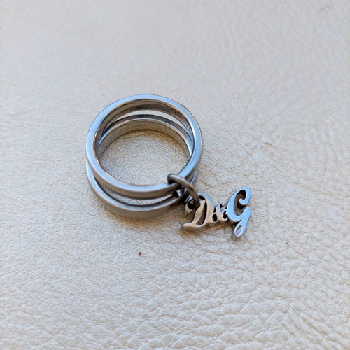 Dolce & Gabbana ring used, gray