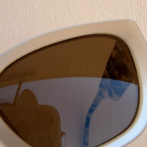 Hawkers sunglasses like new, beige and brown lenses