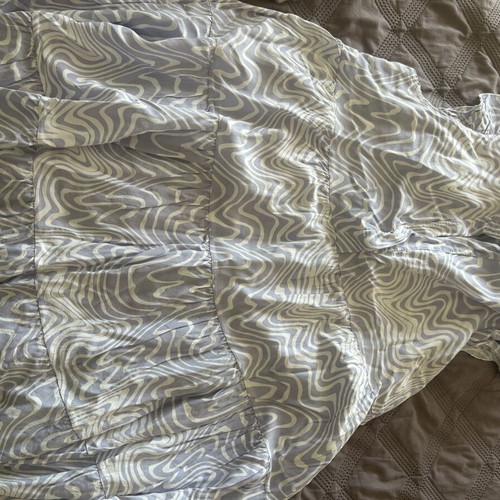 Women's dress like new, white and turquoise, size XL