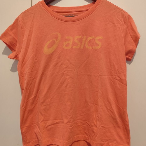 Asics coral T-shirt medium used