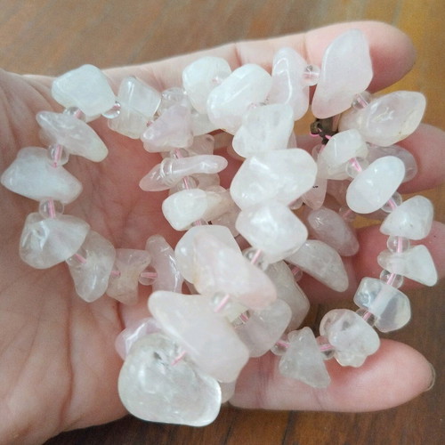 Necklace pink quartz new, length 53 cm