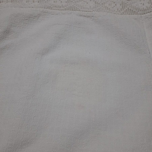 Handmade woven tablecloth with lace, like new, white 133x160 cm
