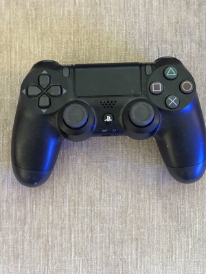 PlayStation 4 DualShock 4 επίσημος χειριστήριο σε μαύρο μεταχειρισμένο