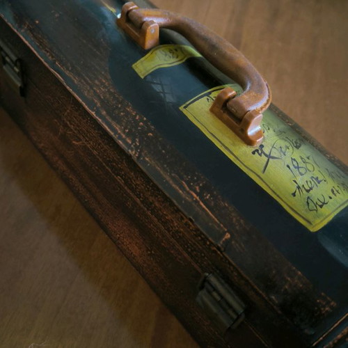 Vintage wooden wine case hand-painted