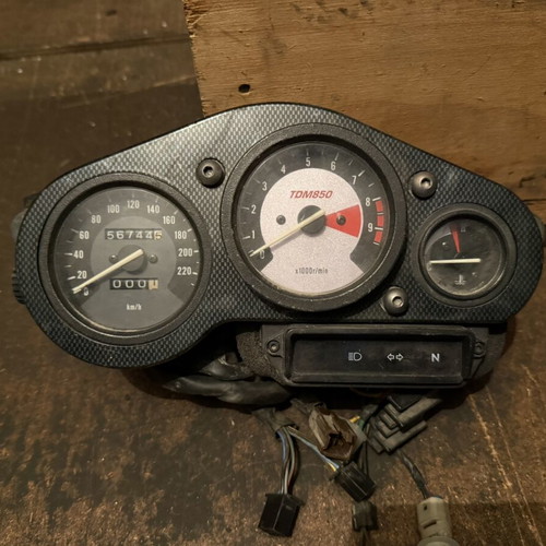 Yamaha TDM 850 Instrument Cluster used, speedometer and tachometer