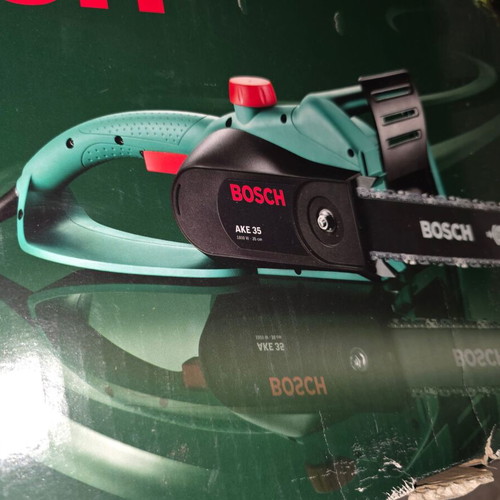 Bosch Electric Chainsaw 1900 W 35cm blade AKE 35 new