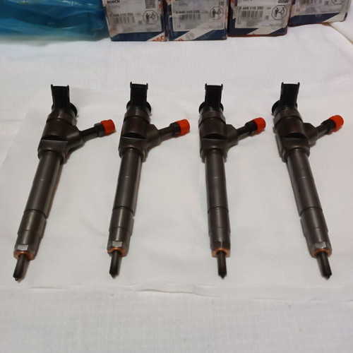 Mazda Ford BT-50 Pick-up and Ranger Mk2 diesel injectors like new, 4 pcs