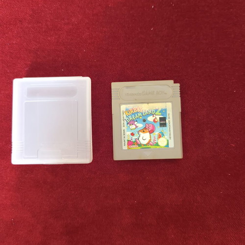 Game Boy (1989) set like new with original cartridges