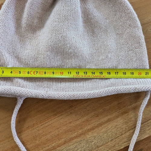Merino wool hat used