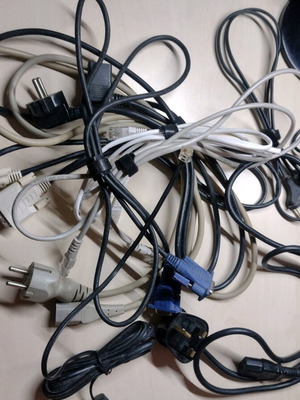 Cables used, power 3pin, DVI, VGA, Ethernet, USB, phone