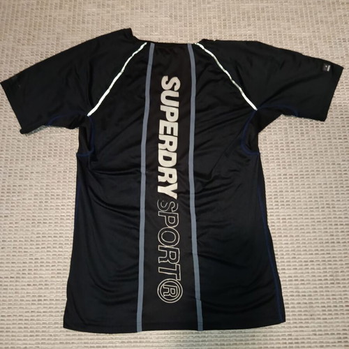 SuperDry Sport T-Shirt XL like new, black and red