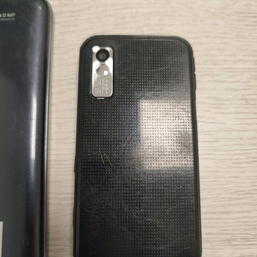 Samsung Star GT-S5233T and Prestigio MultiPhone 5517 DUO used old mobile phones