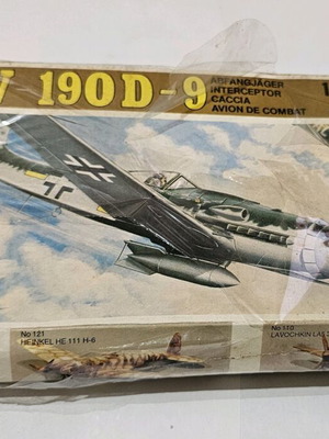 Focke-Wulf FW190 D-9 Italeri model kit 1/72 like new