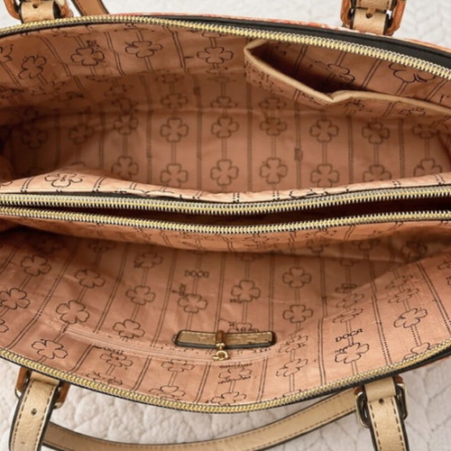 Doca large two-sided shoulder bag coral, like new