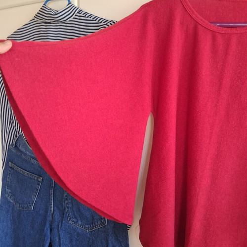 Red blouse with batwing sleeves like new
